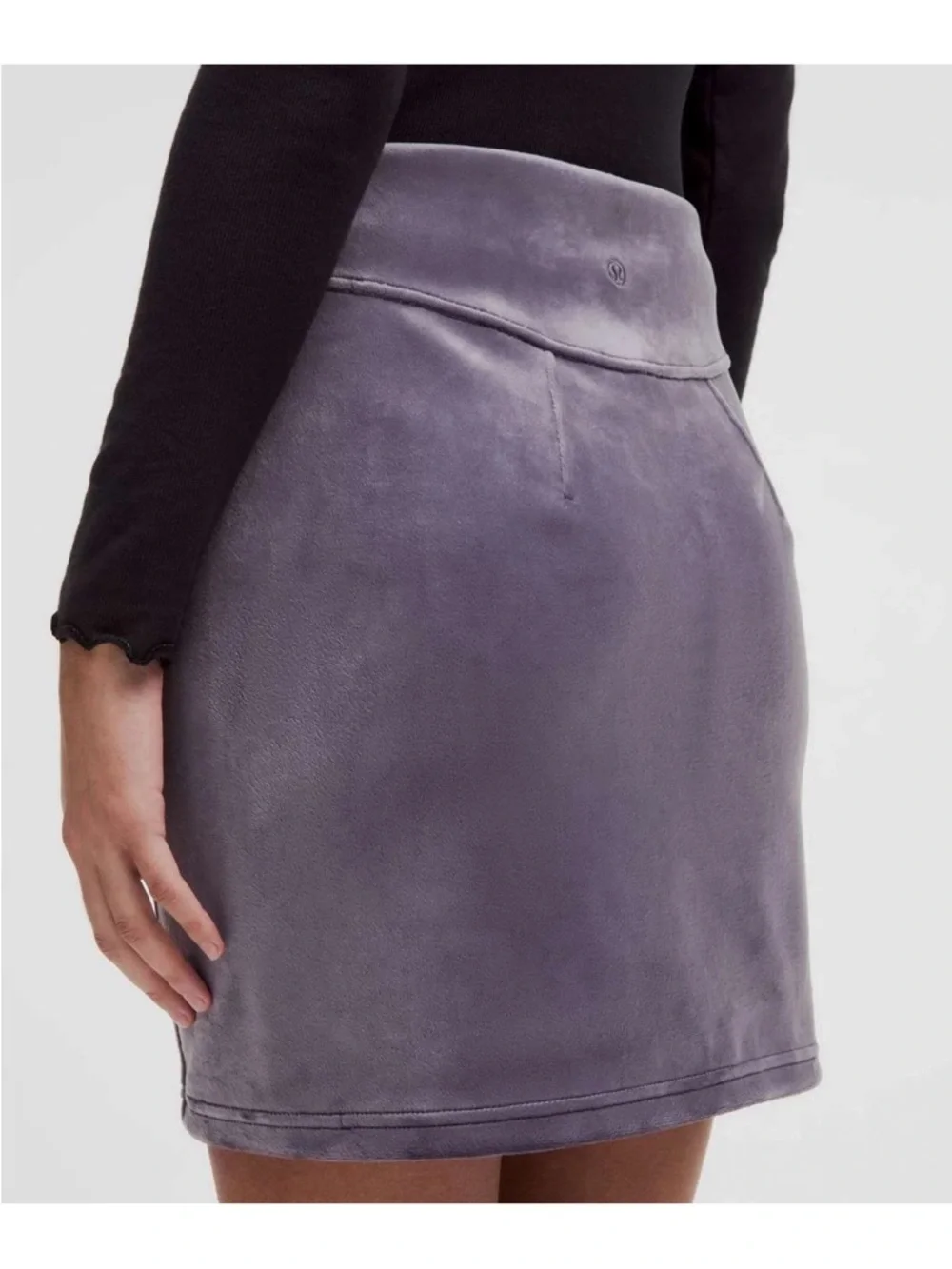 Lululemon Scuba HR High Rise
Mini Skirt Sz. M Night Fall Purple
Velvet $88 - Picture 1 of 6